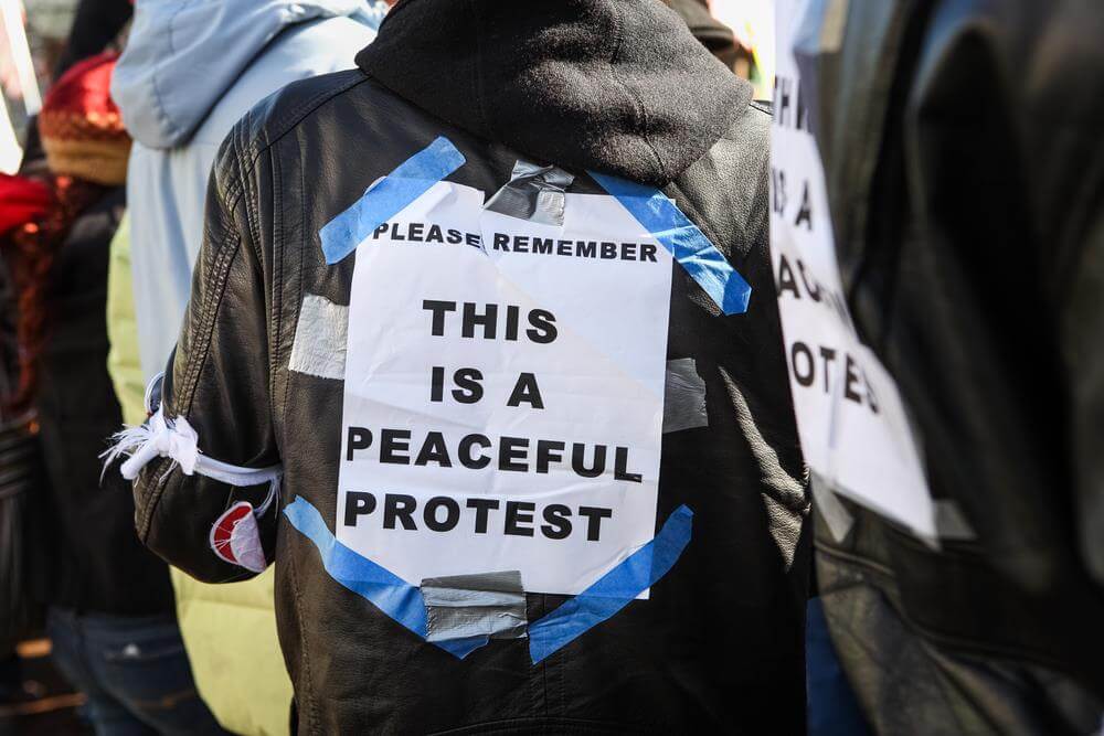 How a peaceful protest changed a violent country