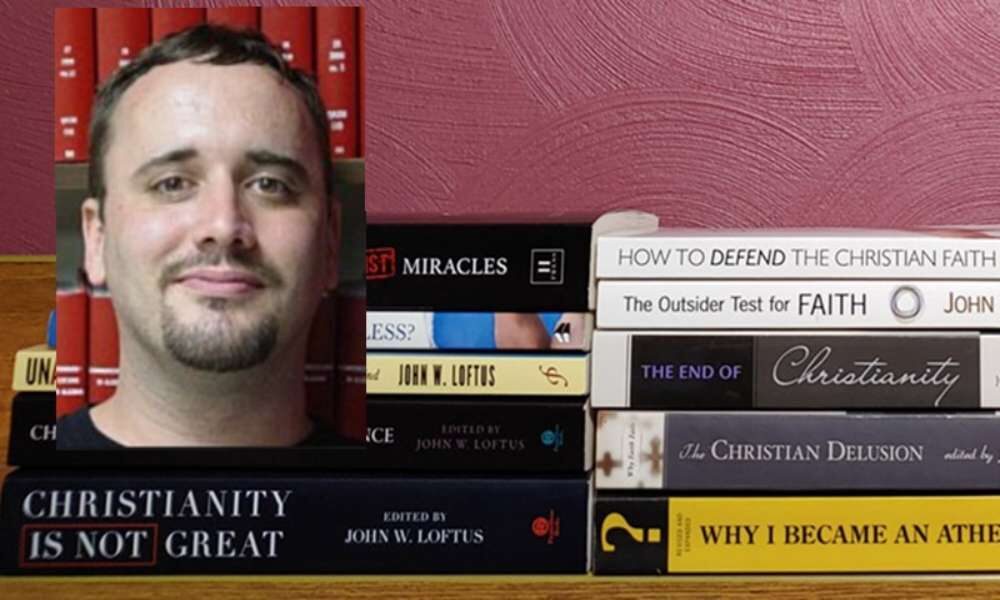 Ateo se convierte en cristiano tras años de escribir en contra de Dios
