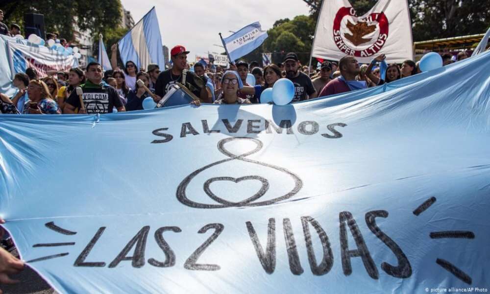 Congreso Iberoamericano impulsa impugnación de ley de aborto en Argentina