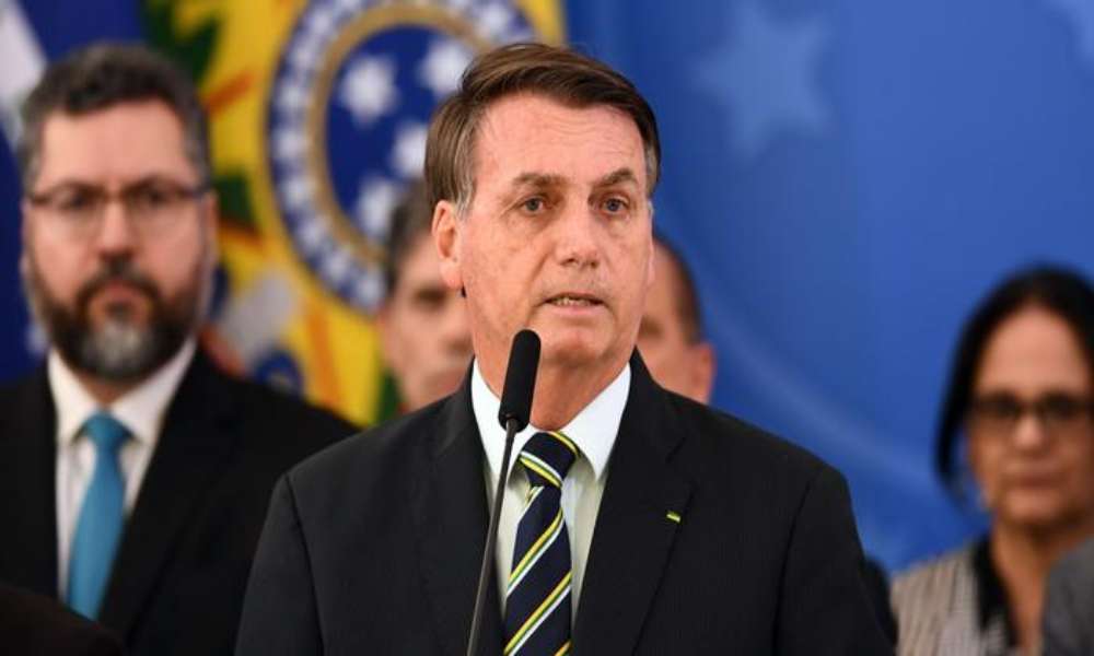 Grupos «cristianos» de izquierda piden el juicio político contra Bolsonaro