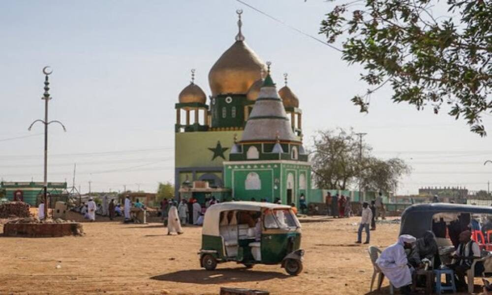 Niño de 13 años incendia iglesia en Sudán