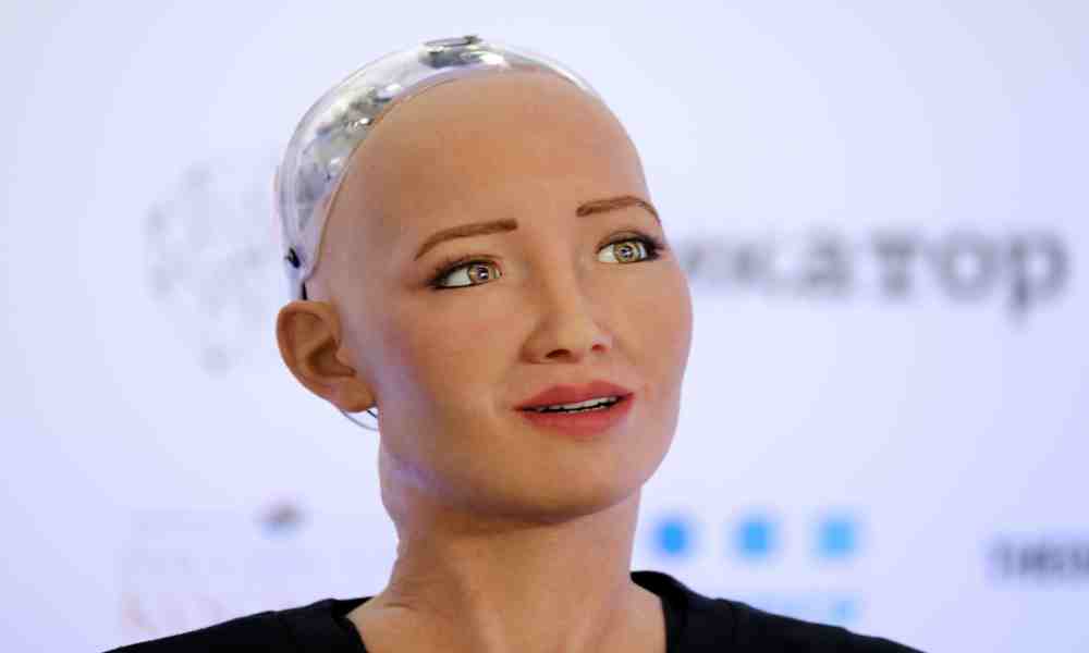 Fabricarán en masa a Sophia, la robot que aseguró va a destruir a la humanidad