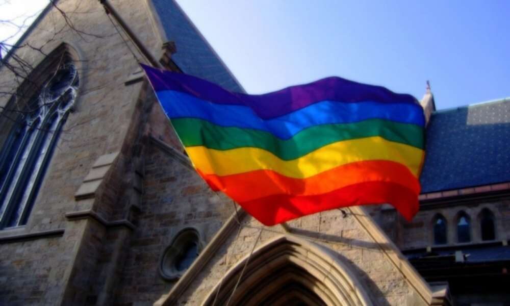 LGBT monitorean y crean «certificación» de iglesias políticamente correctas