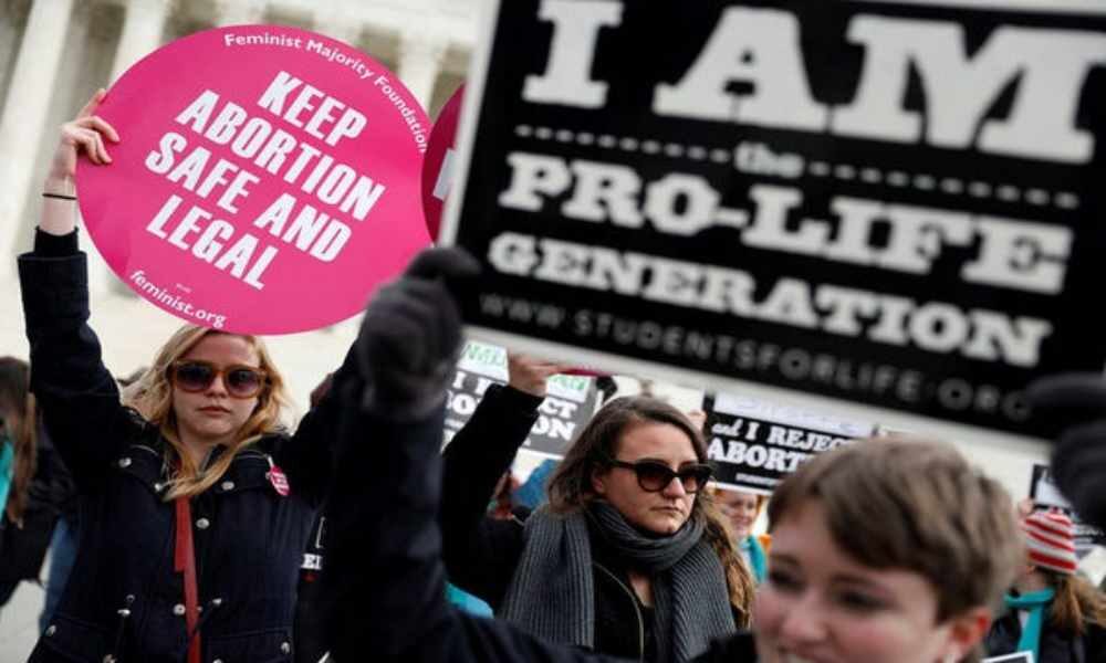 Londres: grupos pro-vida no se podrán reunir fuera de clínica de aborto
