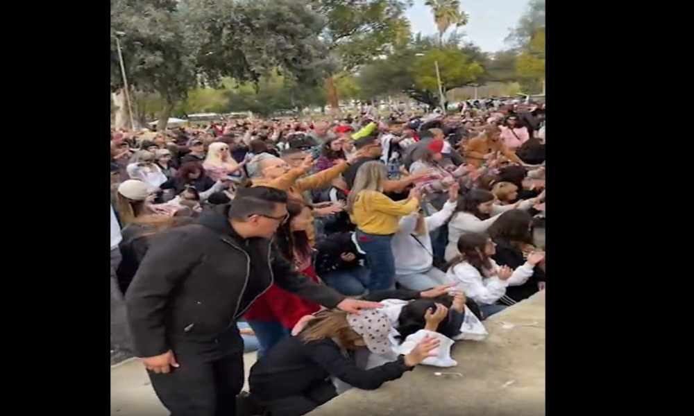 California: cientos oraron y adoraron en la gira de avivamiento de Feucht
