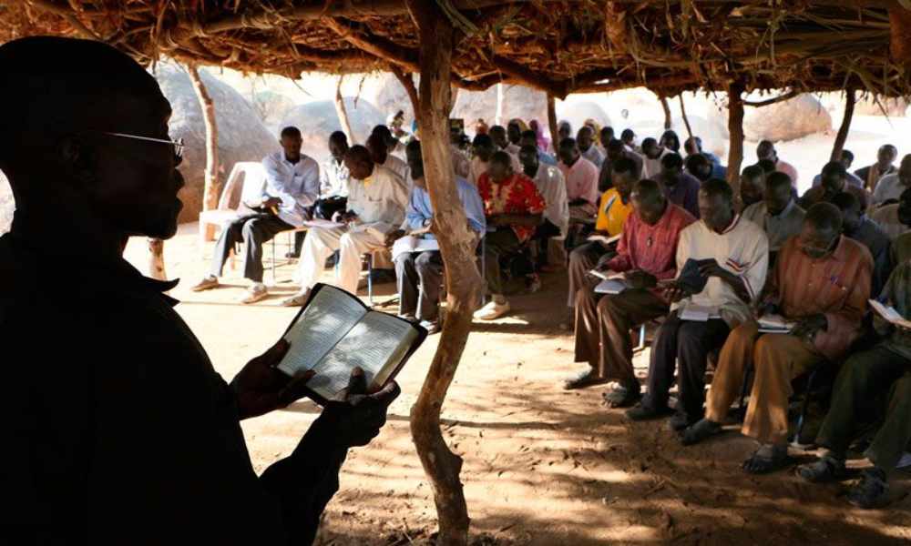 Misioneros entregan 5.000 Biblias y el Evangelio se expande en Sudán