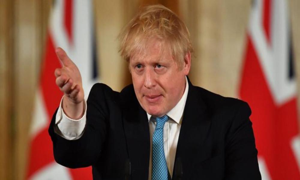 Boris Johnson defiende la «oración y el apoyo pastoral» para homosexuales