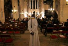 Francia: Encuesta revela que la mayoría de la población no cree en Dios