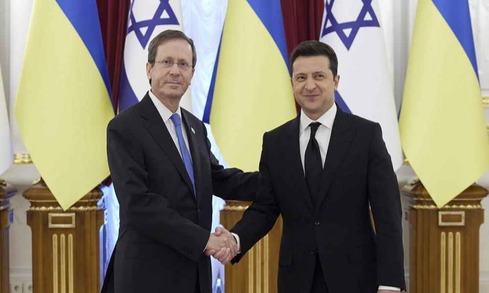 Presidente de Israel honrará a víctimas del Holocausto en Ucrania