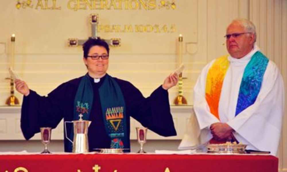 Iglesia Reformada se divide por matrimonio gay y ordenación de pastores homosexuales