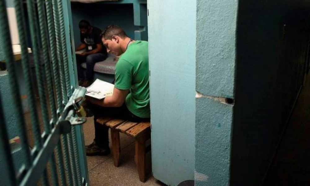 Argentina: Crece el número de cristianos evangélicos en las cárceles