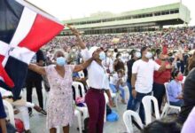 Miles de evangélicos celebran la ‘Batalla de la Fe’ en República Dominicana