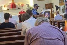 Australia: Policía irrumpe en iglesia para verificar si todos usaban mascarillas