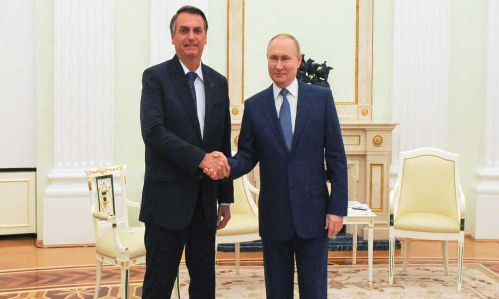 Bolsonaro exalta a Dios en su encuentro con Putin