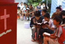 China prohíbe a los niños asistir a las iglesias