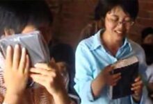 Biblias enviadas a China alientan a cristianos en medio de encierro prolongado