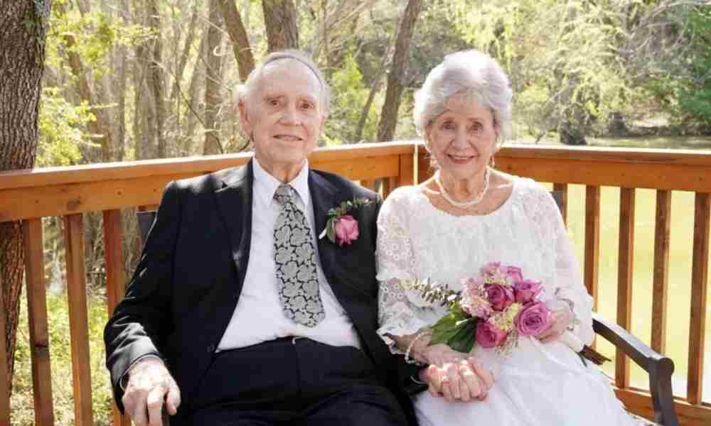 Ancianos de 80 años se casan tras conocerse en estudio bíblico: «El amor es atemporal»
