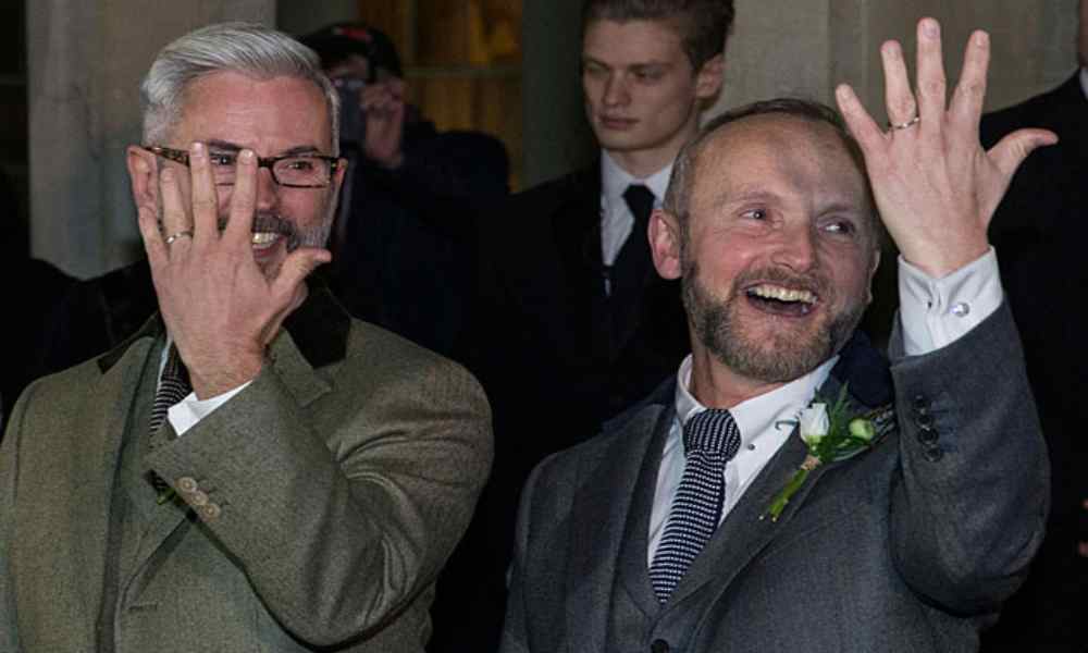 Insólito: Iglesia de Escocia aprobará matrimonio entre personas del mismo  sexo