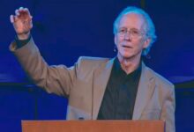 John Piper alerta sobre pastores que no predican sobre santidad por ser inmorales