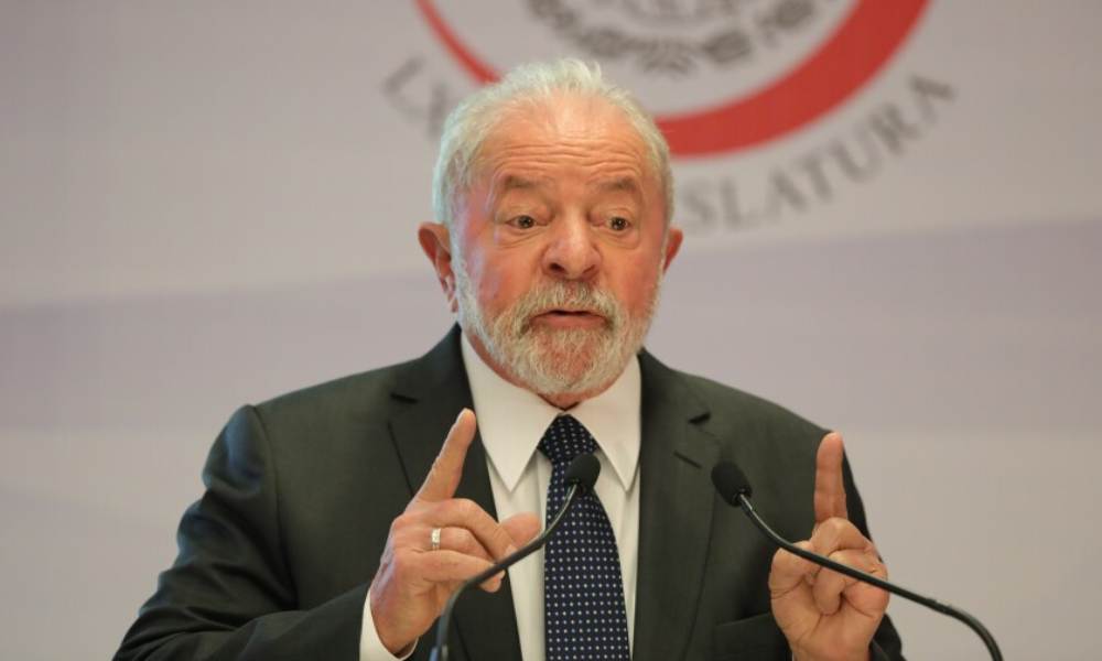 Lula asegura que Zelensky es tan responsable de la guerra como Putin