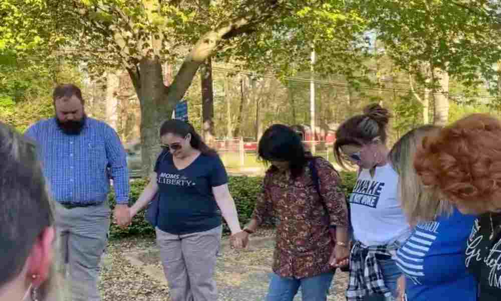 Padres rechazan espectáculo drag queen en una escuela de Pensilvania