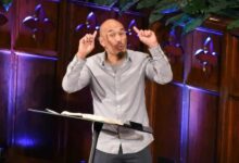 Pastor Francis Chan rechaza el aborto: «Dios dice que nada es tuyo»