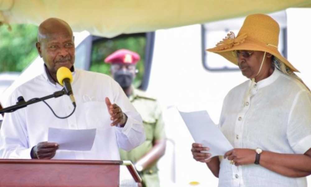 Uganda: Presidente insta a cristianos ‘trabajar para representar mejor a Dios’