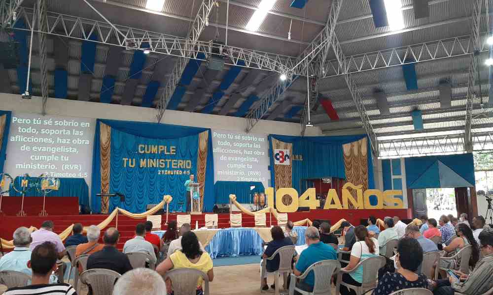 Convención Bautista de Nicaragua realiza conferencia sobre «problemas de identidad de género»