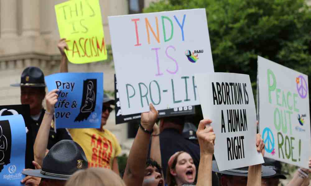 Republicanos de Indiana proponen proyecto de ley que prohibirá abortos