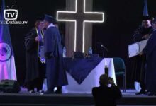 CAM 2022: Anciano de 90 años y pastor con discapacidad se gradúan