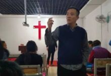 China: Pastor de iglesia doméstica detenido espera juicio