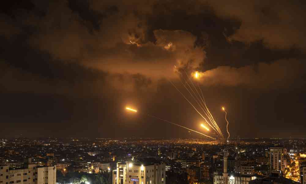 Última Hora: Milicias palestinas disparan más de 100 cohetes contra Israel