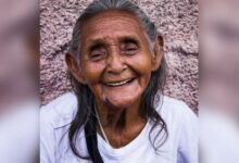 Mujer de 100 años acepta a Jesús en un pueblo remoto en Perú