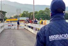 Colombia y Venezuela anuncian que reabrirán su frontera