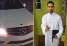 Critican a Felipe por comprarse un auto Mercedes-Benz con una ofrenda