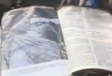 Biblia queda casi intacta tras incendio en San Felipe Orizatlán México