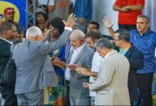 Lula participa de encuentro con evangélicos