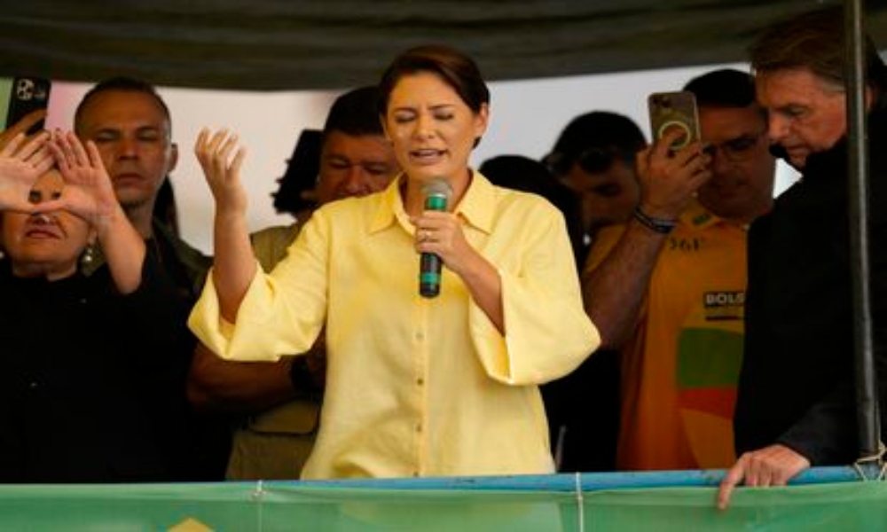 Michelle Bolsonaro llama a los cristianos a ayunar y orar por el país