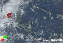 Se forma tormenta tropical Karl frente a las costas de Veracruz y Campeche  