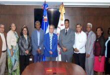 Universidad evangélica y pastores firman acuerdo de colaboración en dominicana