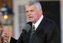 Franklin Graham condena las ‘agendas anti-Dios’