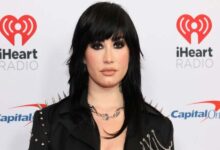 Prohíben poster de Demi Lovato por ser ofensivo para los cristianos