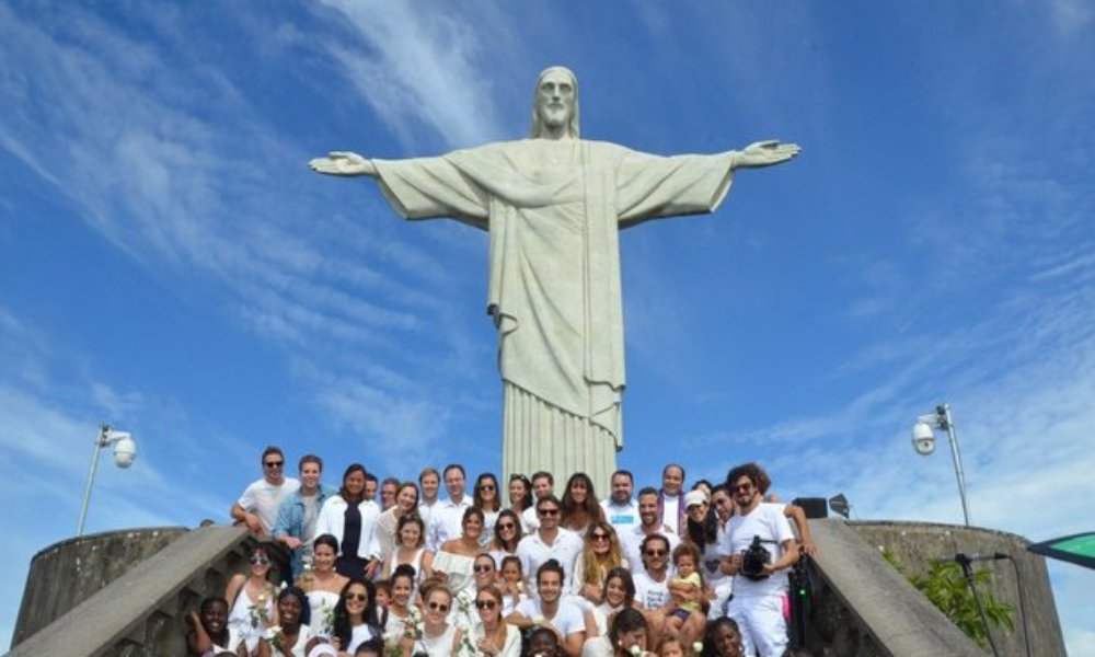 Encuesta: Brasileños creen que su salud depende más de Dios que de los médicos
