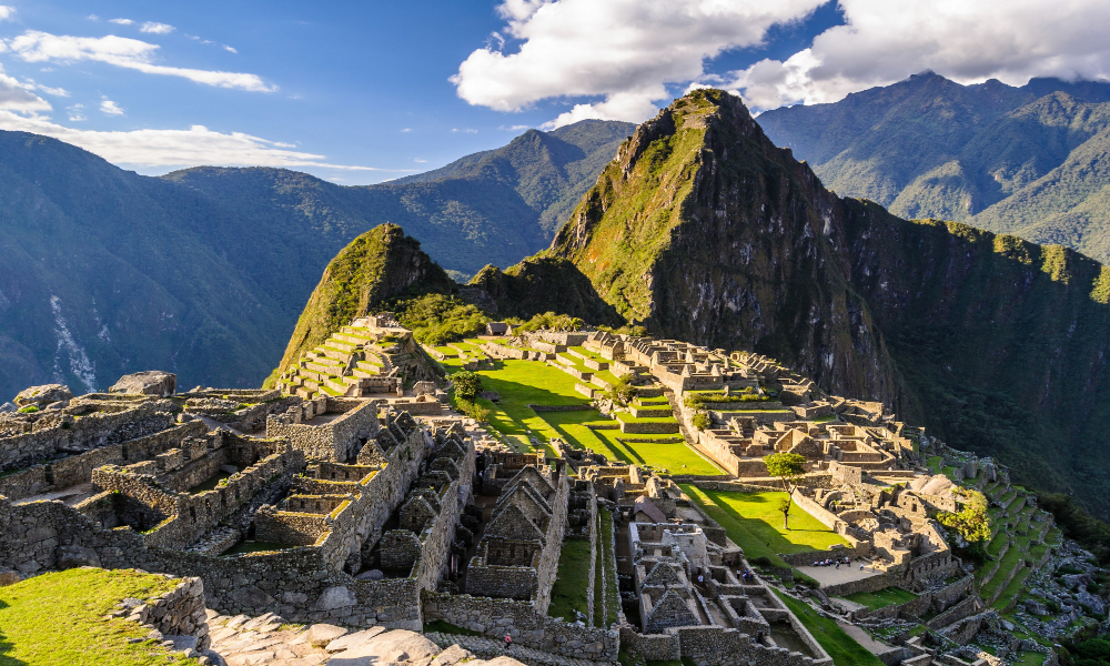 Más de 400 turistas fueron evacuados de Machu Picchu por las protestas en Perú