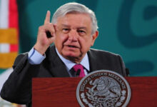“Que ya no siga metiéndose la embajada de EE.UU. en Perú”, dice López Obrador