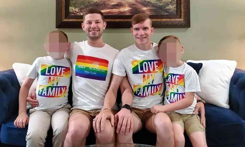 Gays adoptan niños, abusan de ellos y los ofrecen a una red de pedofilia