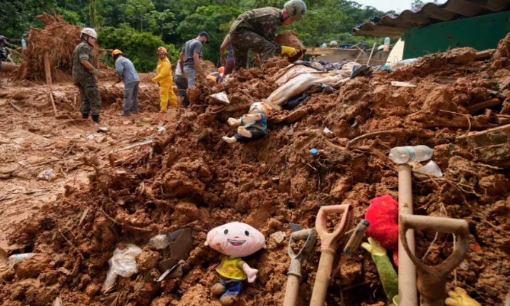 Asciende a 49 la cifra de muertos por lluvias en Brasil