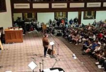 Estudiantes comparten cómo el avivamiento de la Universidad de Asbury hizo crecer su fe