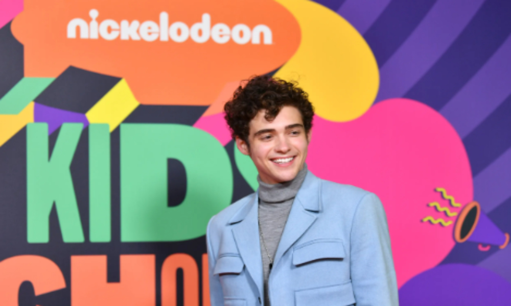 Actor de Disney comparte el amor de Cristo en los Nickelodeon Kids’ Choice Awards