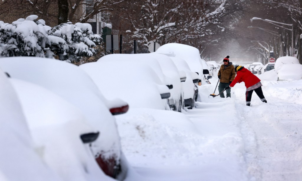 Estados y ciudades están amenazados por tormentas de nieve en Estados Unidos